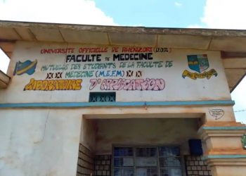 Butembo : les cours reprennent à l’UOR après une grève des étudiants dénonçant « l’arrêt des travaux de construction » au site de Rughenda