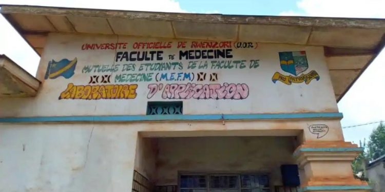 Butembo : les cours reprennent à l’UOR après une grève des étudiants dénonçant « l’arrêt des travaux de construction » au site de Rughenda