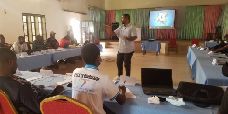 Beni : des journalistes en atelier de formation sur “les stratégies de communication et de sensibilisation” sur la vaccination anti-Covid-19