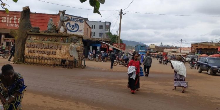 Explosion de bombe à Butembo : la société civile exige la levée du couvre-feu “pour permettre à la population de participer à la sécurité de la ville”