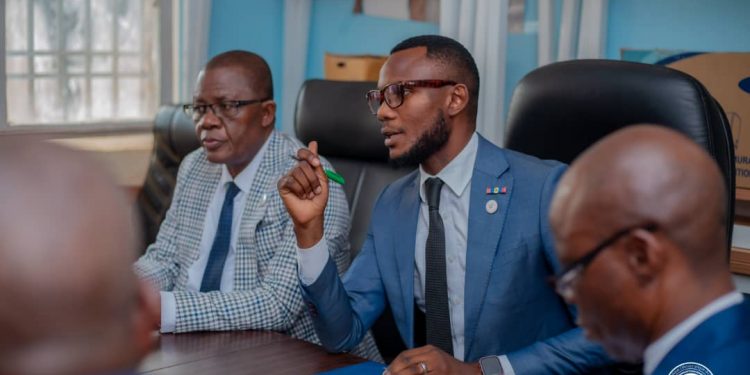 Haut-Katanga : 2 directeurs d’écoles suspendus pour “perception illicite des frais scolaires” dans les écoles primaires publiques