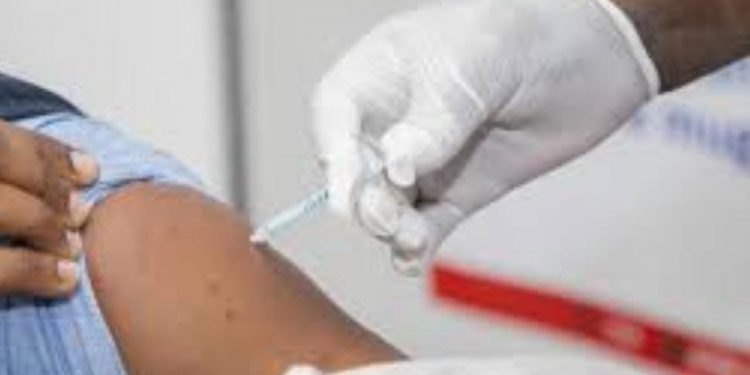 COVID-19 : 964 personnes vaccinées en une semaine au sein de l’antenne DPS de Butembo