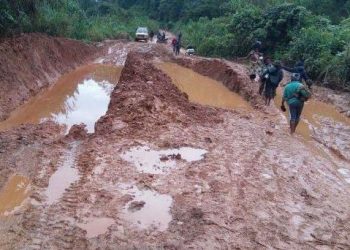 Beni : des conducteurs de motos taxis dénoncent le délabrement très avancé de la route Kyanzaba-Mabalako-Cantine