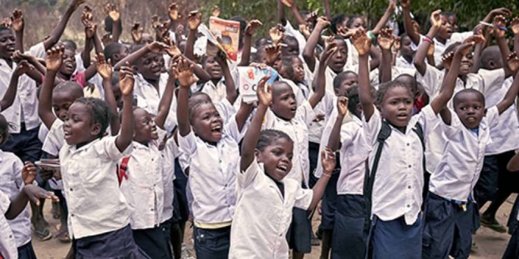 Butembo : la coordination des comités d’élèves salue la reprise des cours et appelle le gouvernement à tenir ses promesses faites aux enseignants