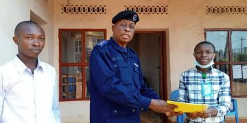 Butembo : le maire signe un arrêté interdisant l’utilisation des enfants dans des manifestations publiques