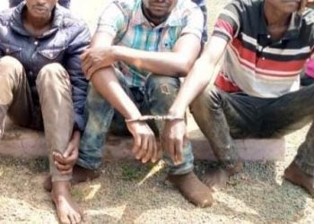 Ituri : trois présumés criminels présentés au gouverneur militaire par la Police