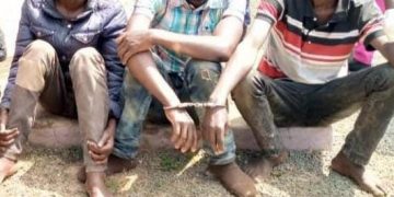 Ituri : trois présumés criminels présentés au gouverneur militaire par la Police