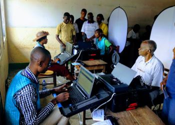 RDC- Enrôlement des électeurs : la CENI prévient contre le monnayage de l’accès aux centres d’inscription