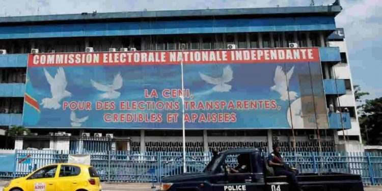 Goma : deux agents temporaires de la CENI révoqués suite au monnayage des cartes d’électeur