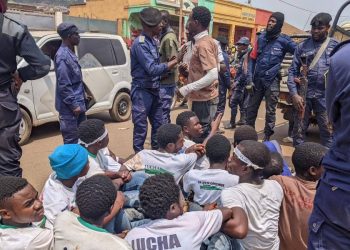 Butembo : près de 20 militants de la LUCHA interpellés par la Police en pleine marche contre les coupures intempestives du courant de l’ENK