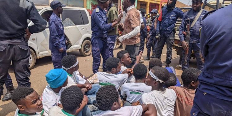 Butembo : près de 20 militants de la LUCHA interpellés par la Police en pleine marche contre les coupures intempestives du courant de l’ENK