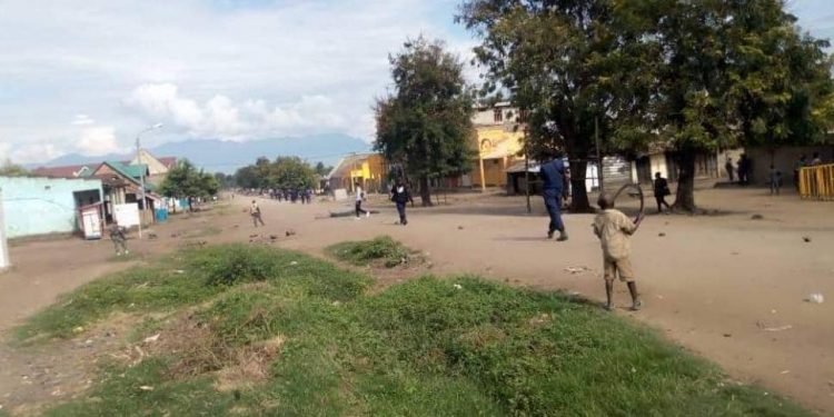 Rutshuru : un militaire se suicide après avoir tué sa femme suite à une dispute autour d’un téléphone