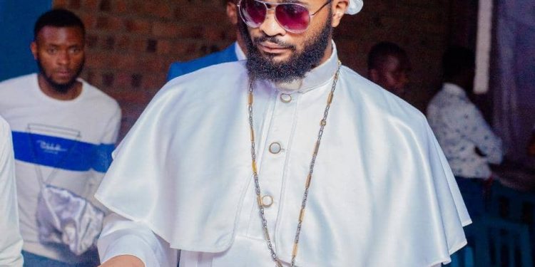 RDC- EERA : le Patriarche Kalwaghe Josué crée un nouveau diocèse au Haut-Uelé après le découpage de celui de Kisangani