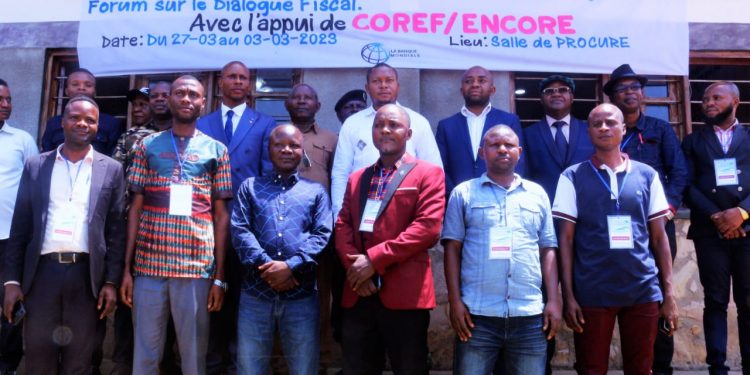 Lomami : le gouverneur Nathan Ilunga clôture les travaux du forum sur le dialogue fiscal organisé à Kabinda