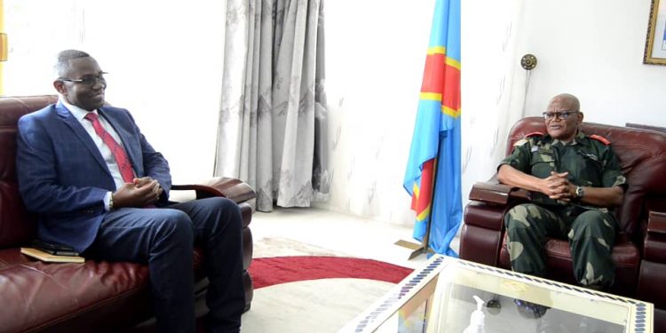 Guerre d’agression rwandaise : à Goma, Julien Paluku rassure du soutien du gouvernement à la population du Nord-Kivu