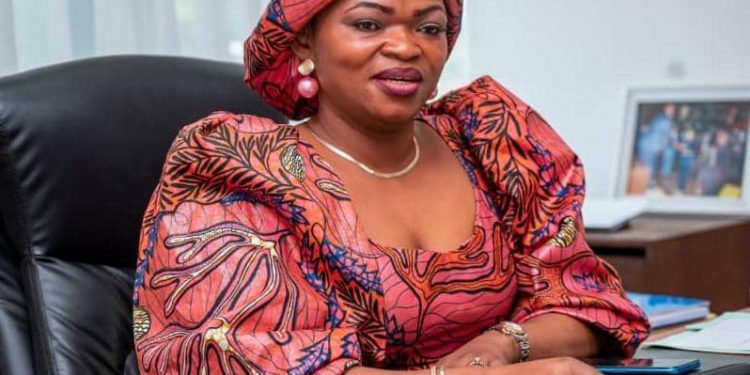 RDC : les voleurs et détourneurs de la CADECO en panique face à la rigueur de la dame de fer, Mbambu Mughole (Tribune de Patrick Sawa Sawa)