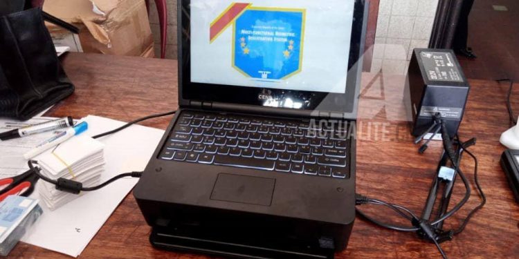 Nord-Kivu : des habitants de Walikale s’enrôlent en territoire de Lubero suite aux pannes des machines, alerte la notabilité locale