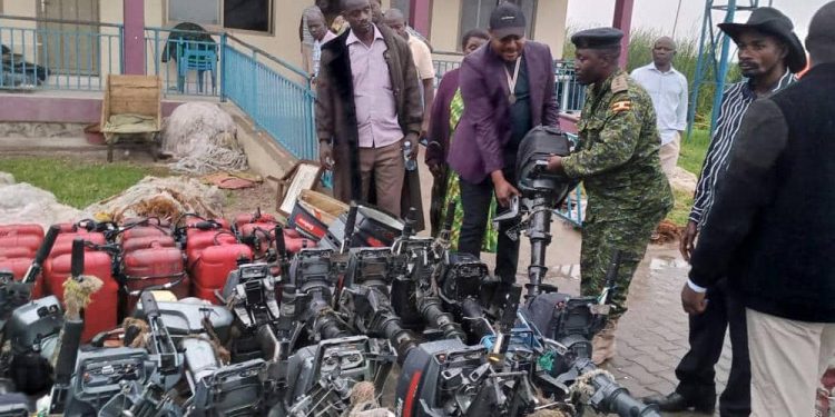 Pêche : la marine ougandaise libère 67 moteurs hors-bords des pêcheurs congolais grâce au plaidoyer du député Stive Ndambire
