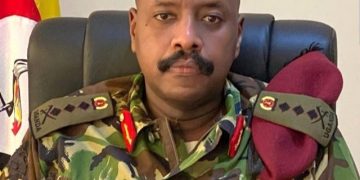 Ouganda : le fils de Museveni prêt à apporter un soutien militaire à la Russie !