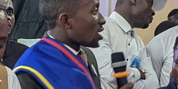 Remise de prix au gagnant du FE.M.CA.B : Jeannot Muhinda est l’un des fruits de l’école de charité de mgr l’Evêque de Butembo-Beni (Answer Valinda)