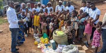 Butembo : nouvelle assistance de Nzenge Amani à l’orphelinat “Compassion pour les enfants en détresse” de Kyaghala