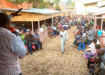 Butembo : le “maire” Jeannot Muhinda sensibilise pour l’enrôlement massif dans l’armée et la reddition volontaire des groupes armés