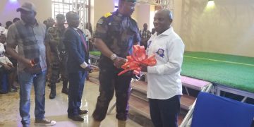 Beni : le député Mathe Mathieu dote la commune d’Oicha d’une salle polyvalente moderne