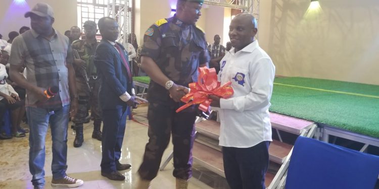 Beni : le député Mathe Mathieu dote la commune d’Oicha d’une salle polyvalente moderne