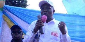 Butembo/Julien Paluku à la base électorale de Jeannot Muhinda : “Je viens ici pour vous témoigner de mon soutien à 100% à Jeannot Muhinda”