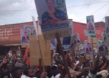 Butembo/Campagne électorale : des petits commerces asphyxiés par des meetings populaires au rond-point VGH