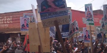 Butembo/Campagne électorale : des petits commerces asphyxiés par des meetings populaires au rond-point VGH