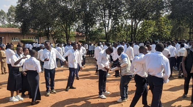 Nord-Kivu II : plus de 150 finalistes déplacés admis à la session ordinaire de l’Examen d’État en ville de Butembo