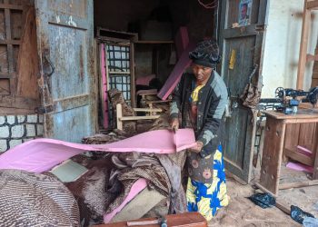 De la maternité au front, Kavira Onique une garnisseuse qui combat les stéréotypes du genre à Butembo