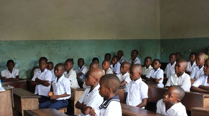 Guerre d’agression rwandaise et massacres des ADF : la province éducationnelle Nord-Kivu II enregistre plus 131 000 élèves et écoliers déplacés