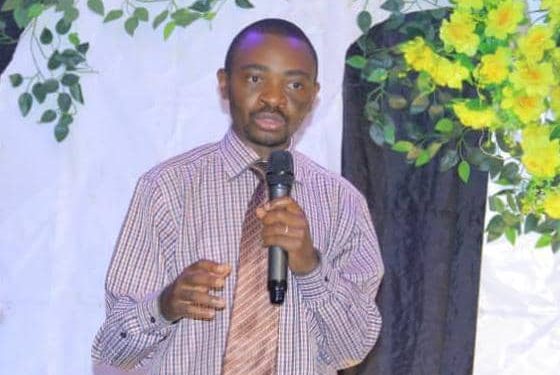 RDC : le Chef des travaux Patient Akilimali encourage la pratique du « journalisme patriotique » en période de guerre