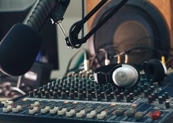 Médias : la radio reste un outil de communication le plus fiable et de référence pour la communauté (CT Patient Akilimali)