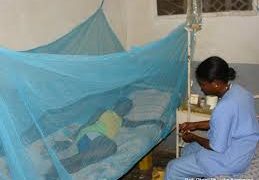 Rutshuru : l’infirmier titulaire du CS Umoja de Kiwanja sensibilise sur la lutte contre le paludisme