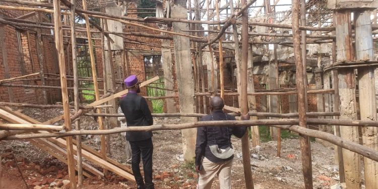 Butembo : le Patriarche El Shamir inspecte plusieurs chantiers à Katwa-Vukaka