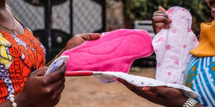 J.M de l’hygiène menstruelle : Dr. Mafuta conseille l’usage de linges lavables