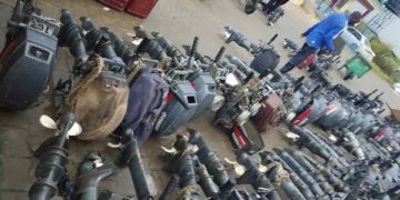 RDC : plus de 200 moteurs hors-bord des pêcheurs congolais libérés par la marine ougandaise