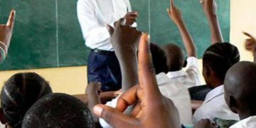 Équateur : la société civile demande que justice soit faite après le décès de deux enseignants en détention