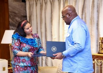 RDC : Thérèse Kayikwamba remet à Tshisekedi l’accord de paix signé avec le Rwanda
