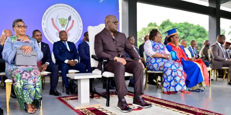 Kinshasa : le président Tshisekedi inaugure des bâtiments construits et rénovés à l’UPN