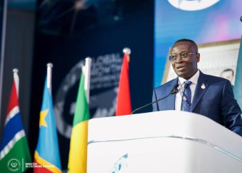 Économie : À Luanda Daniel Mukoko Samba renforce les ponts entre investisseurs étrangers et entrepreneurs congolais