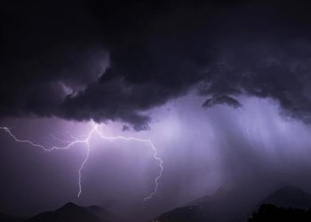 Walikale : une fillette tuée et trois personnes grièvement blessées par la foudre à Pinga