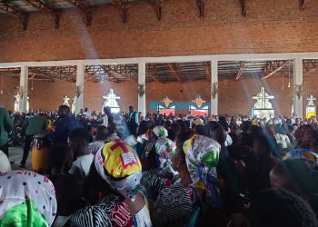 27ᵉ anniversaire du Patriarche Paluku Kalwaghe, initiateur de l’EERA : un culte commémoratif réunit les fidèles à la paroisse principale patriarcale