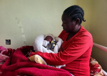 Lubero/Kinyatsi : les premières bénéficiaires des 12 accouchements gratuits offerts par le Patriarche quittent l’hôpital