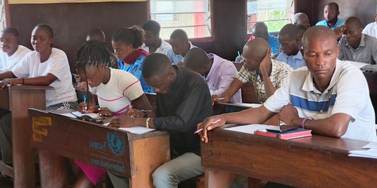 Concours national d’admission aux écoles militaires : 355 candidats passent l’épreuve dans la 11ème région militaire