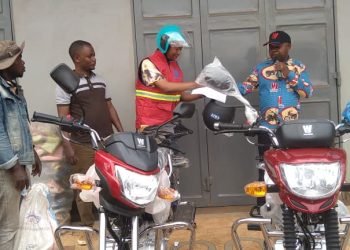 Butembo : un client de Vuyinga remporte une moto grâce à la tombola Haoujue 