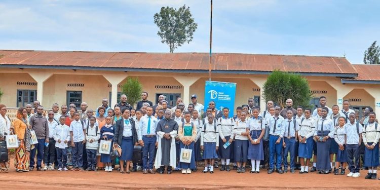 Butembo : les écoles les plus performantes aux examens nationaux honorées par la TID